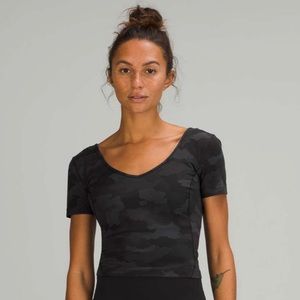 Align t-shirt - camo gray